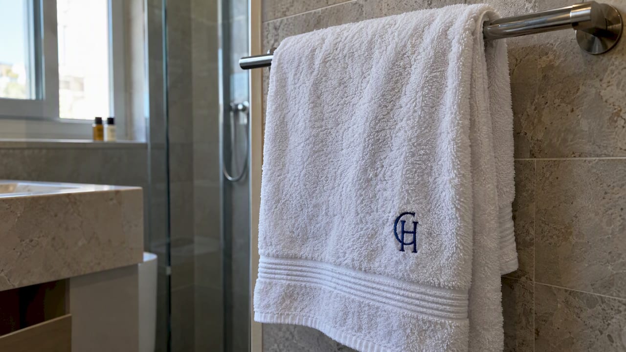 How to Brand Hotel Linens: Logos, Labels and Embroidery